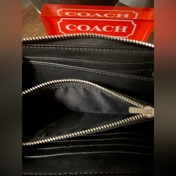 Coach Red Tartan Plaid Wristlet - Picture 10 of 11